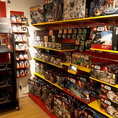 Shop Starwars2