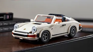 LEGO Creator 10295 Porsche 911 Featured Image