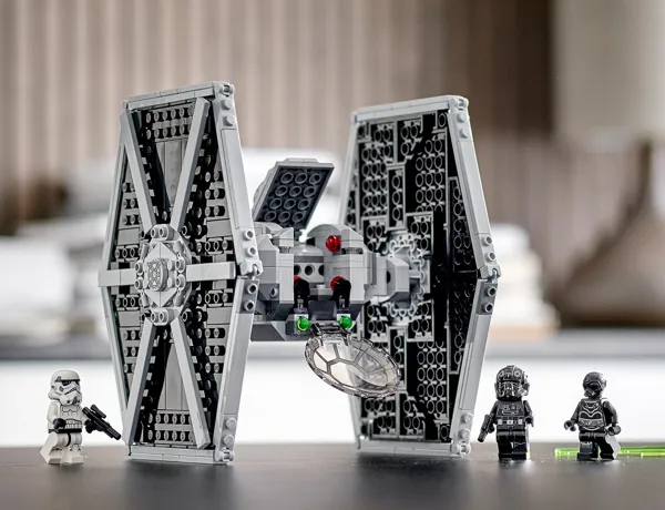75300 Starwars 1HY21 Ecommercemobile Notext 1500X1500 1 1024X1024@2X