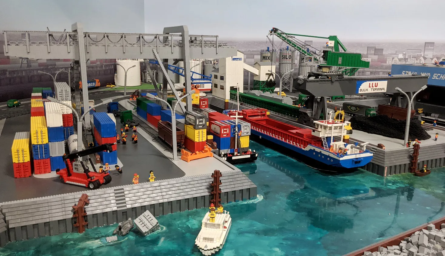 LEGO® MINILAND