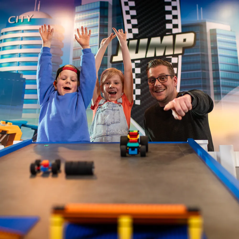 Racers Build & Test | LEGOLAND Discovery Centre Oberhausen