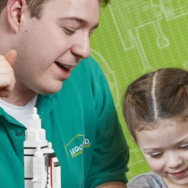 LEGO® Master Builder Academy | LEGOLAND Discovery Center